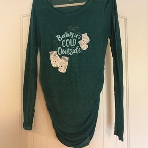 Christmas-Time Maternity Shirt Medium